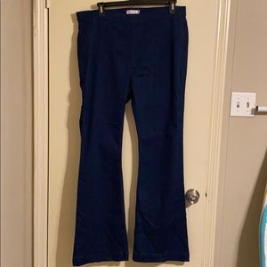 Denim stretch jeans.